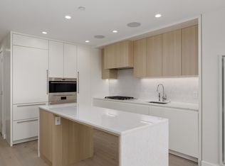 7433 Cambie St #2401, Vancouver, BC V6P3G9