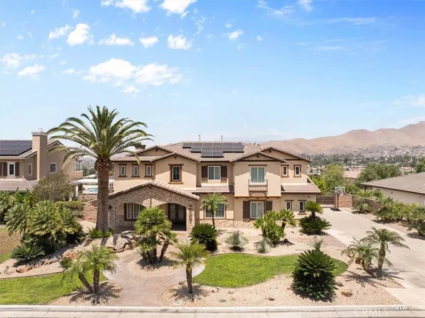 4725 Eagle Ridge Ct, Riverside, CA 92509
