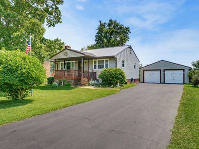 1037 Wiants Ln, Hawthorn, PA, 16230