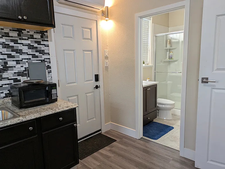 1187 S Crawford Dr — Photo 2