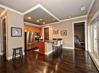 230 S Tryon St UNIT 204, Charlotte, NC 28202