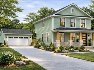 1712 W Twelve Mile Rd, Royal Oak, MI 48073