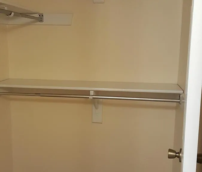 Walk in closet