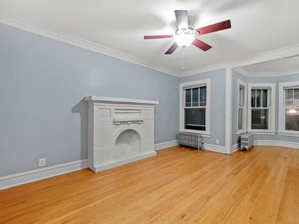 304 S Kenilworth Ave Unit 2N, Oak Park, IL 60302