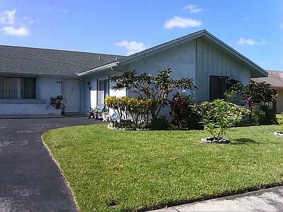 3rd image of 7520 SW 6th St