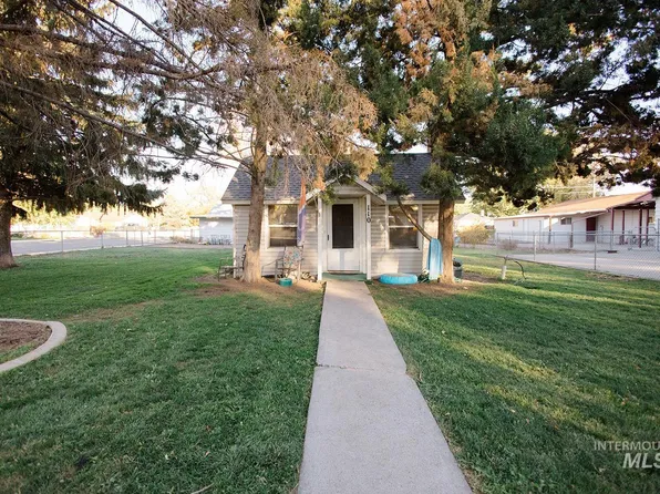 110 S 11 E, Mountain Home, ID 83647