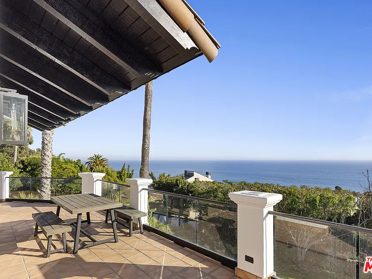 3909 Villa Costera — Photo 25