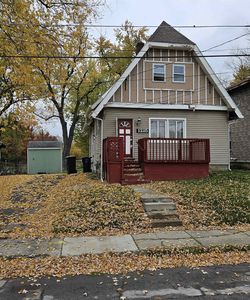 1215 Bennett Ave, Flint, MI, 48506