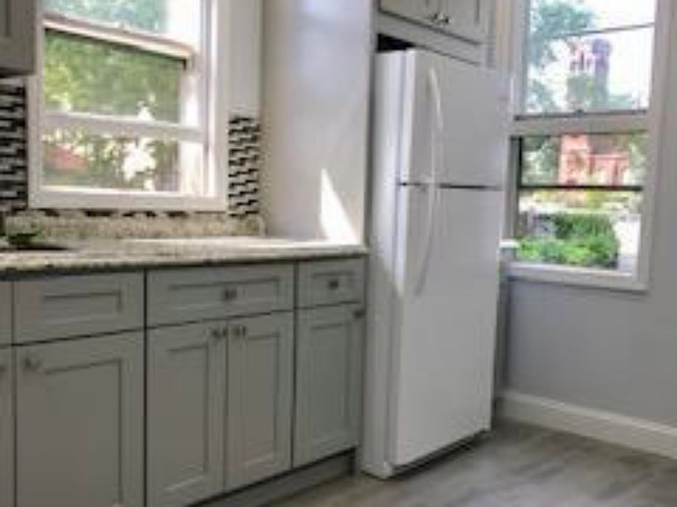 1st image of 246 Elm St Floor 2