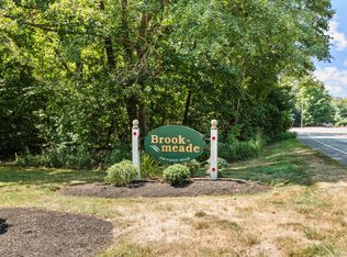 1789 Foxon Rd APT 7B, North Branford, CT 06471