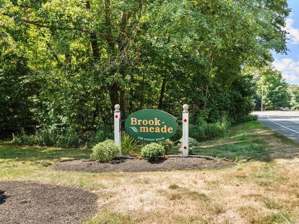 1789 Foxon Road APT 7B, North Branford, CT 06471