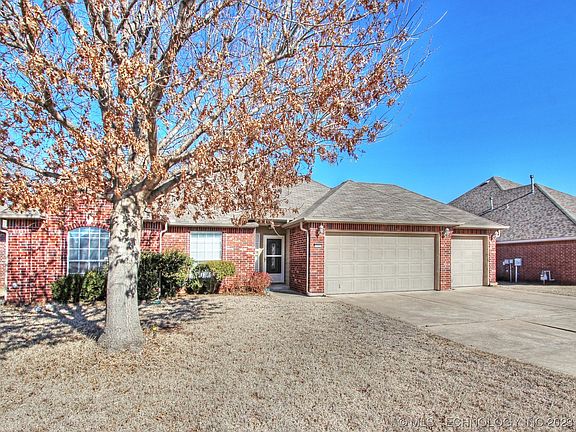 4th image of 5025 S 195th East Pl