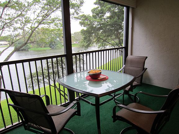2nd image of 2238 N Cypress Bend Dr APT 303