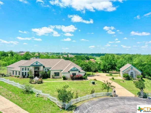 424 Apache Pass, Hutto, TX 78634
