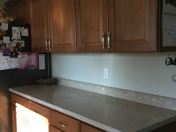 4th image of 2931 Windsor Dr