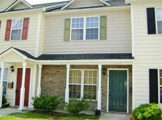 60 Rainbow Dr APT 8, Jacksonville, NC 28546