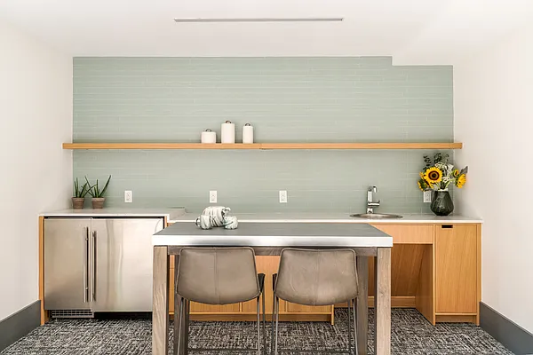 Rented by Lisa Management Inc | media 16