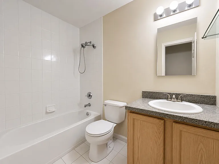 7708 Aquatic Dr #B — Photo 5