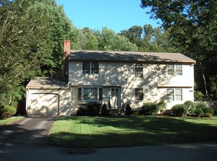 28 Taft Rd, Portsmouth, NH 03801