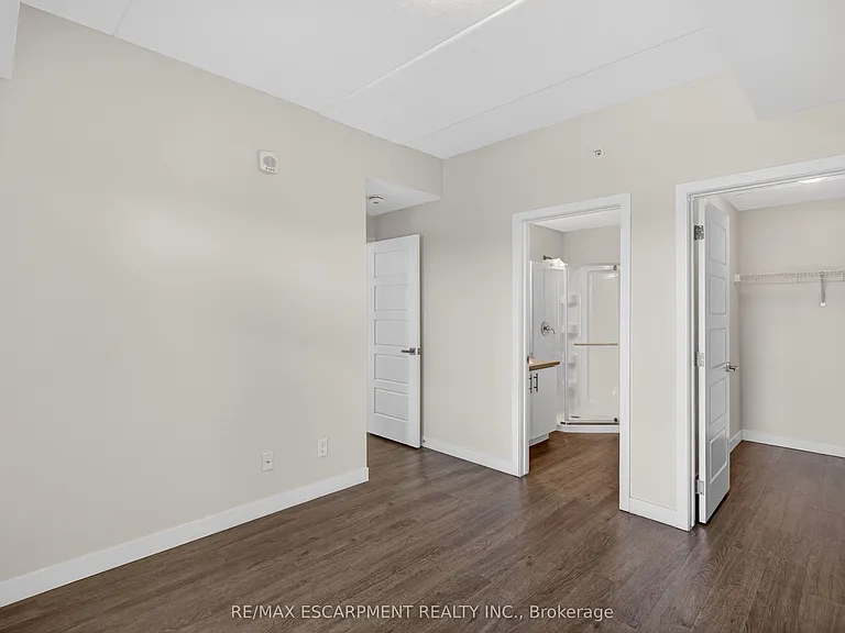 175 Commonwealth St #202 — Photo 23