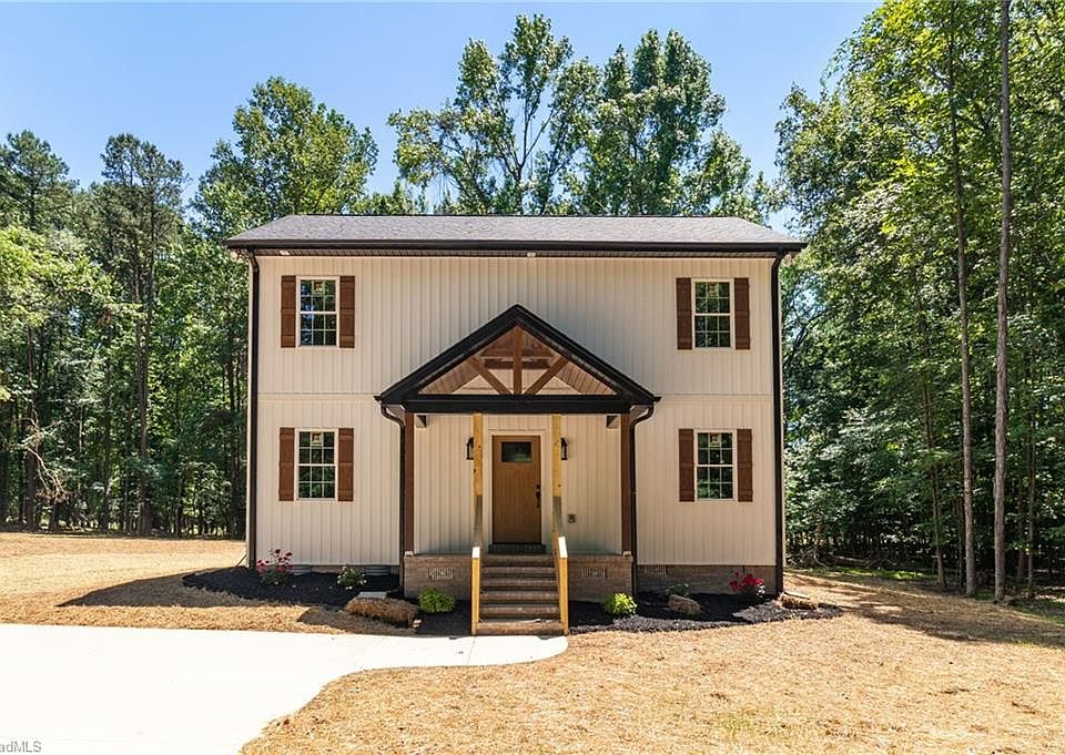 1st image of 4504 Alex Dr