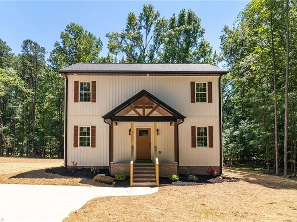 4504 Alex Dr, Greensboro, NC 27406