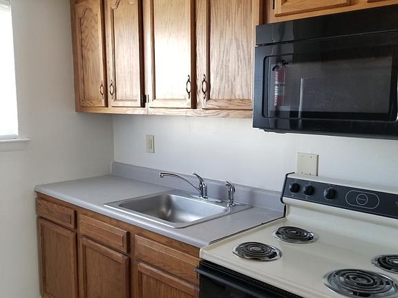 4th image of 38 Egret Ct