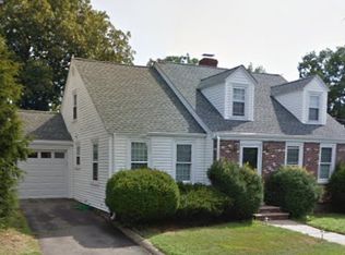 31 Ridge Ave, Lynn, MA 01905