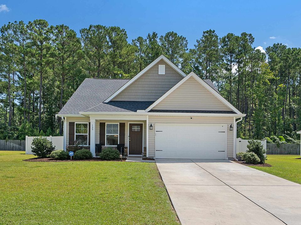 1st image of 135 Kingston Bluff Dr.