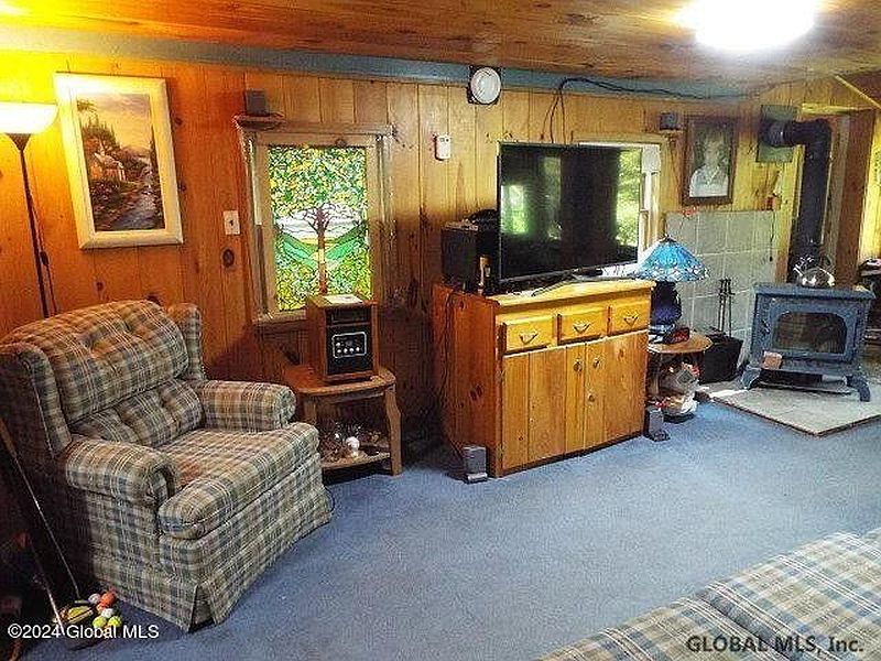 5th image of 152 Hewitt Road