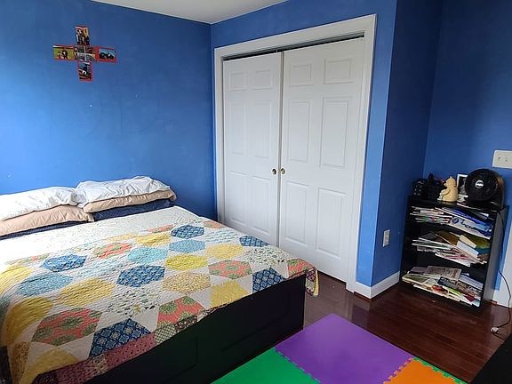 4th image of 13667 Venturi Ln #229