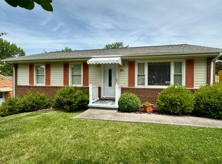 501 Holiday Rd, Vinton, VA 24179