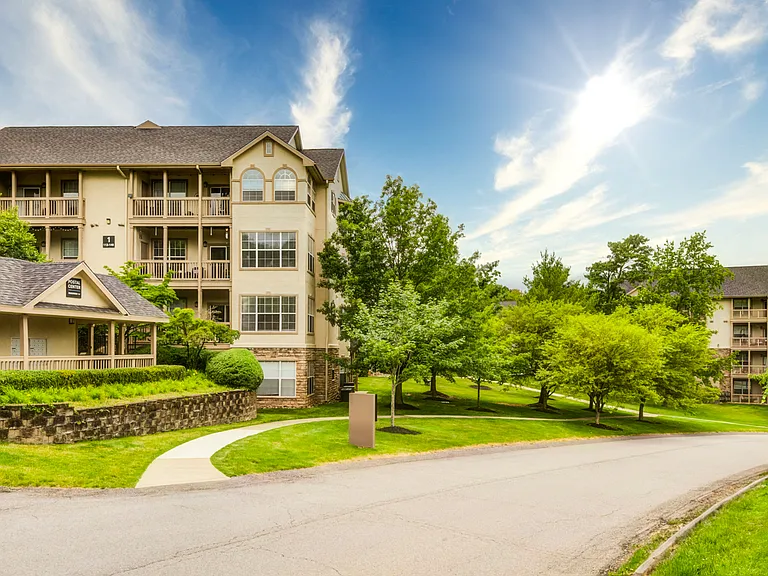 Highlands of Montour Run Apartment Homes — Photo 47