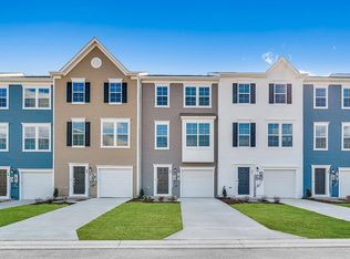 121 Canning Rd, Inwood, WV 25428