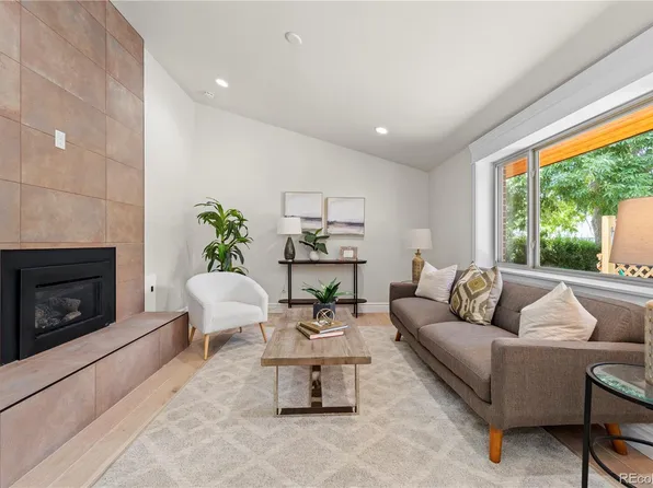 9561 W 64th Place, Arvada, CO 80004