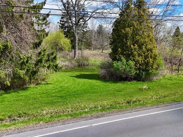 4876 William St #2, Lancaster, NY 14086