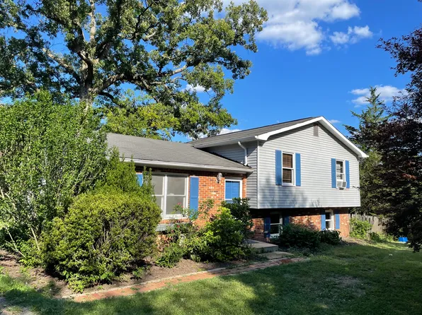 11107 Burwell Rd, Nokesville, VA 20181