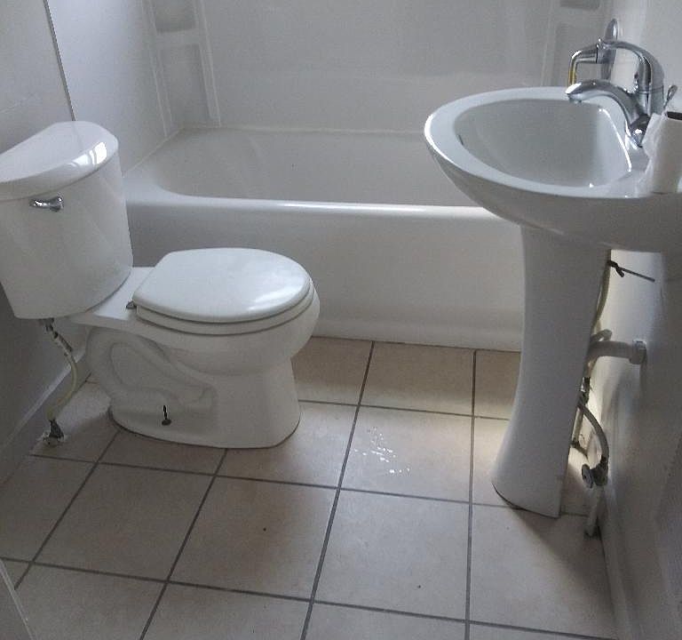 1st image of 821 Thurman Ave #821