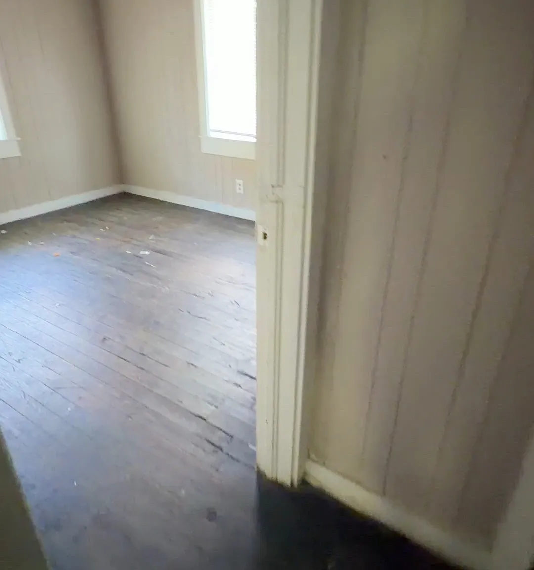 15 Hilltop St — Photo 4