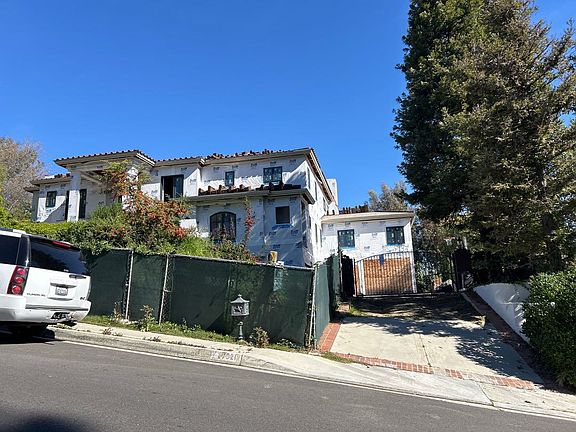 2nd image of 27521 Silver Creek Dr