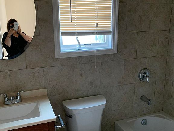 3rd image of 226 Seaview Ave #1A