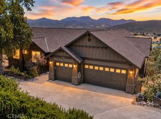 17535 Meadow View Dr, Hidden Valley Lake, CA 95467