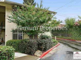 2560 Walnut Blvd APT 11, Walnut Creek, CA 94596