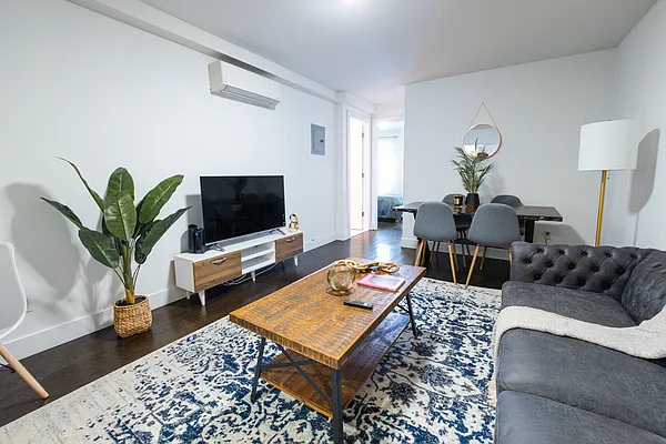 Rented by Finest Furnished LLC | media 2