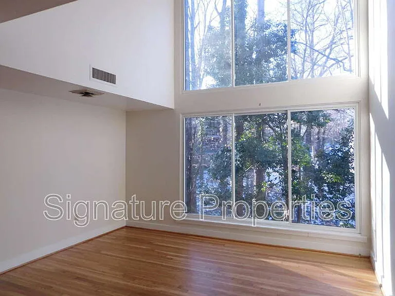 10192 Iron Mill Rd — Photo 11