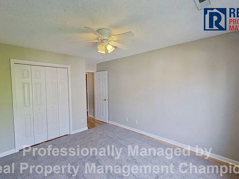 705 Summertime Ln #G — Photo 18