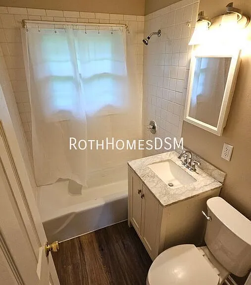 332 McKinley Ave — Photo 9