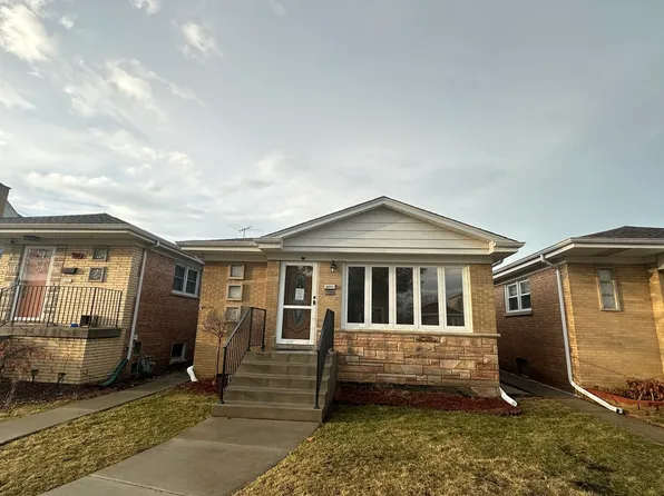 7520 W Carmen Ave, Harwood Heights, IL 60706