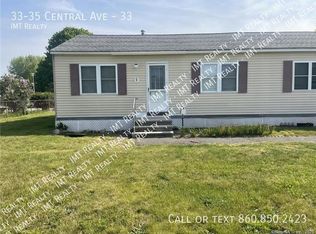 33-35 Central Ave #33, Groton, CT 06340