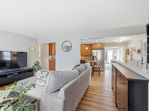 2nd image of 16257 Kamacite St NW
